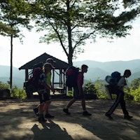 Hiking instructor kids outdoor adventure camp.jpg?ixlib=rails 2.1