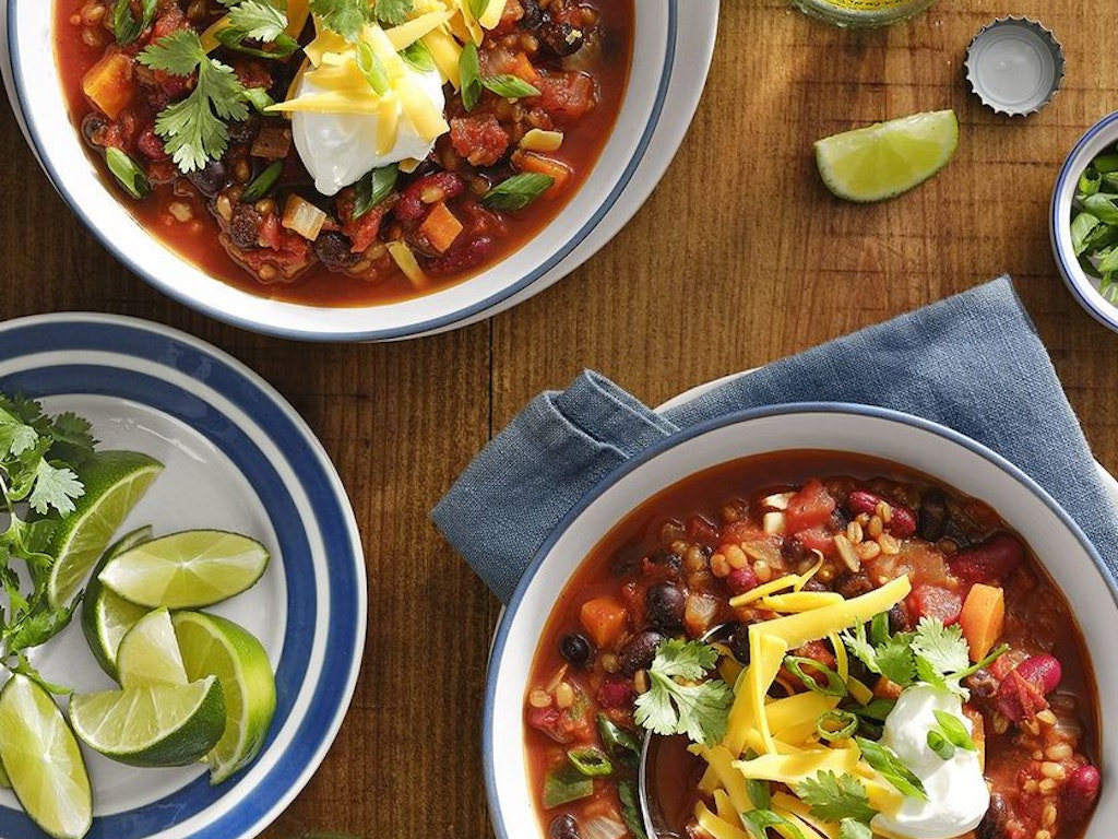 Vegetarian Chili with Grains and Beans