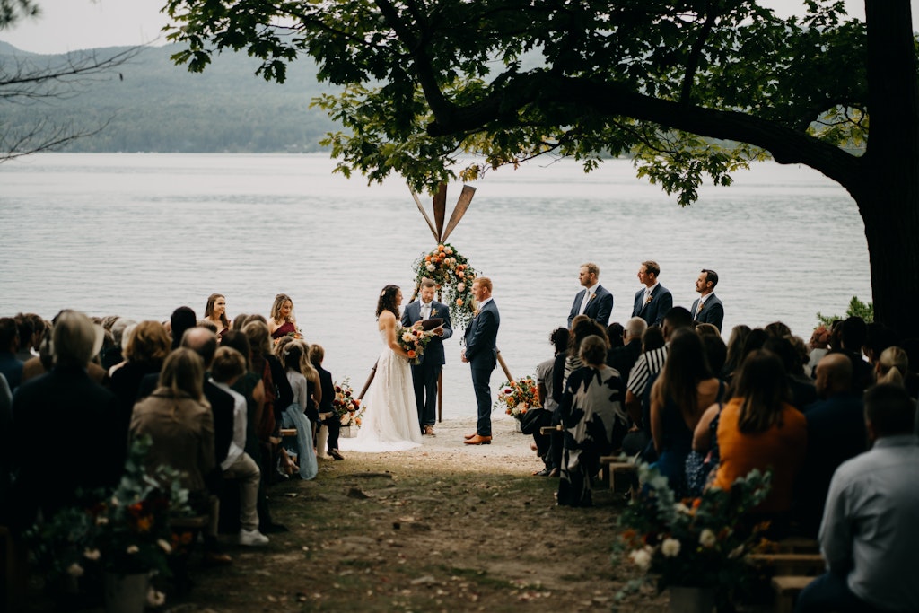 Plan Your Dream Summer Camp Wedding