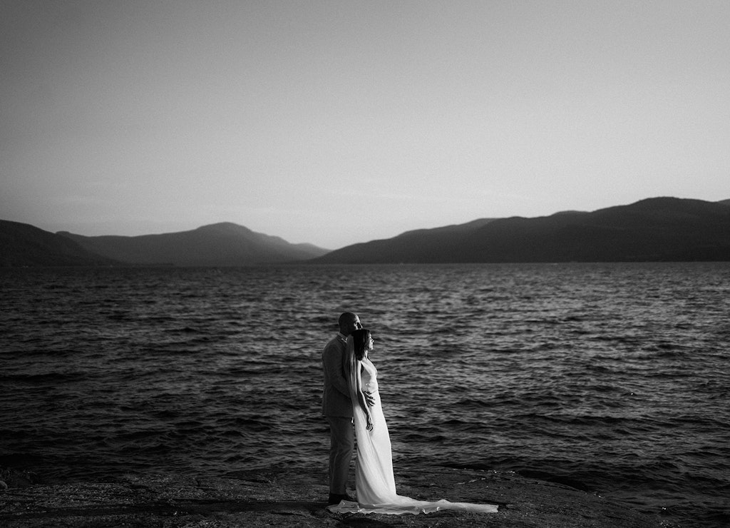 Fall Weddings Amidst Nature's Splendor