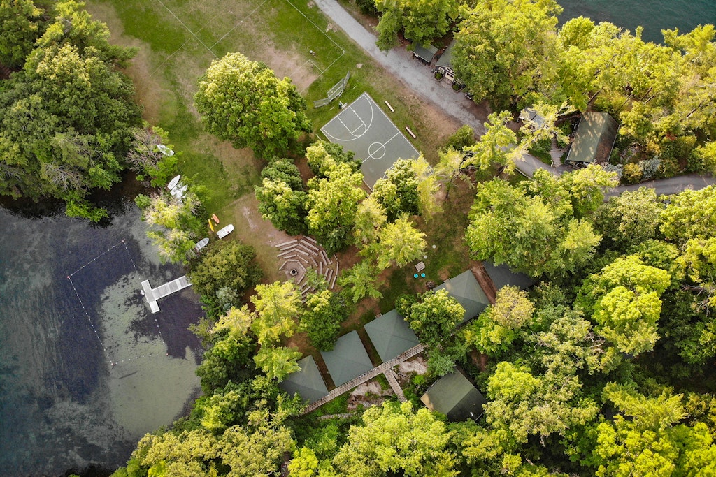 Where Do Guests Stay at a Destination Wedding?