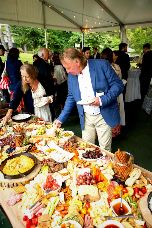 How to Plan a Lake George Welcome Party