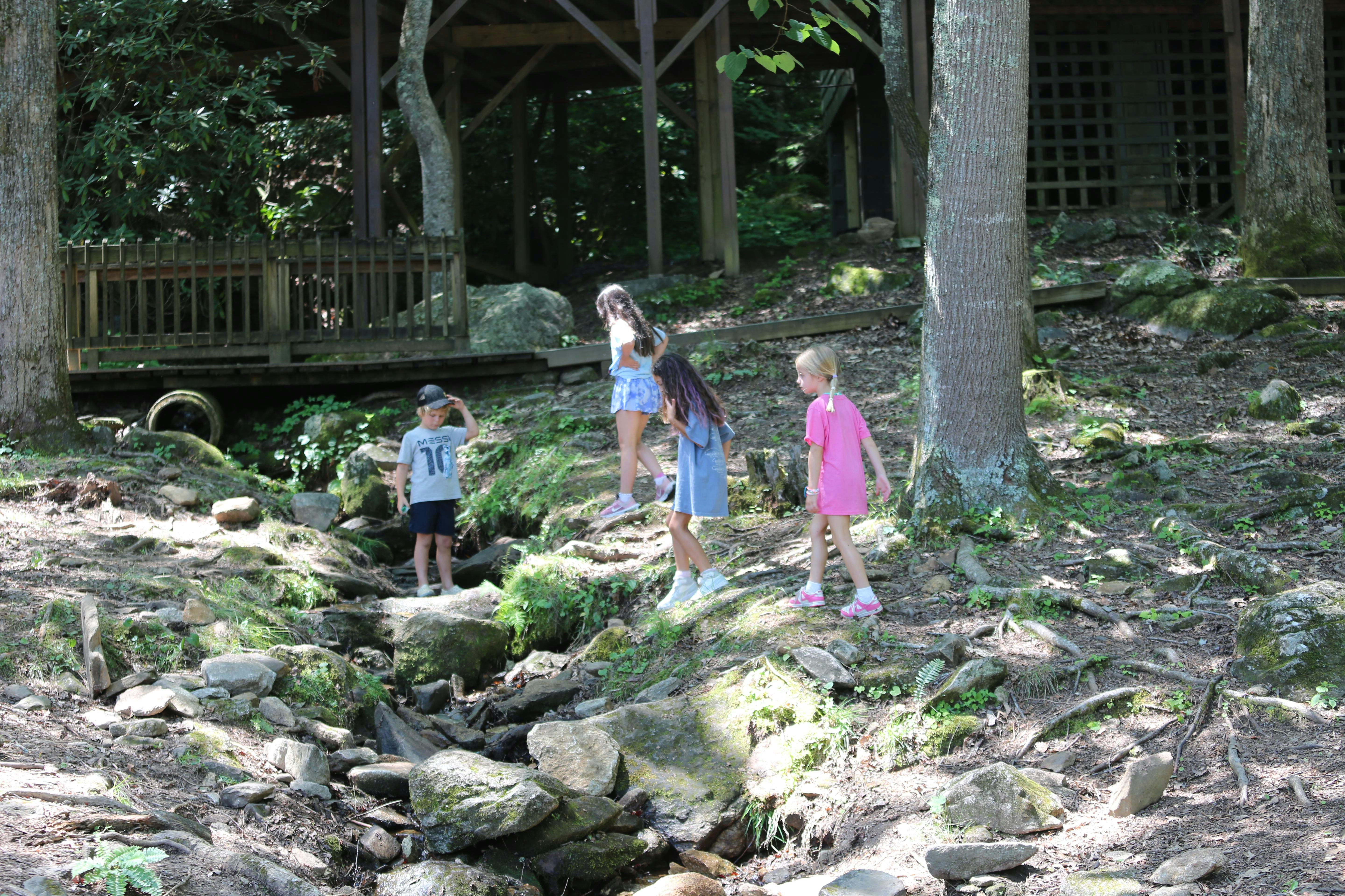 Sundays that Give Space