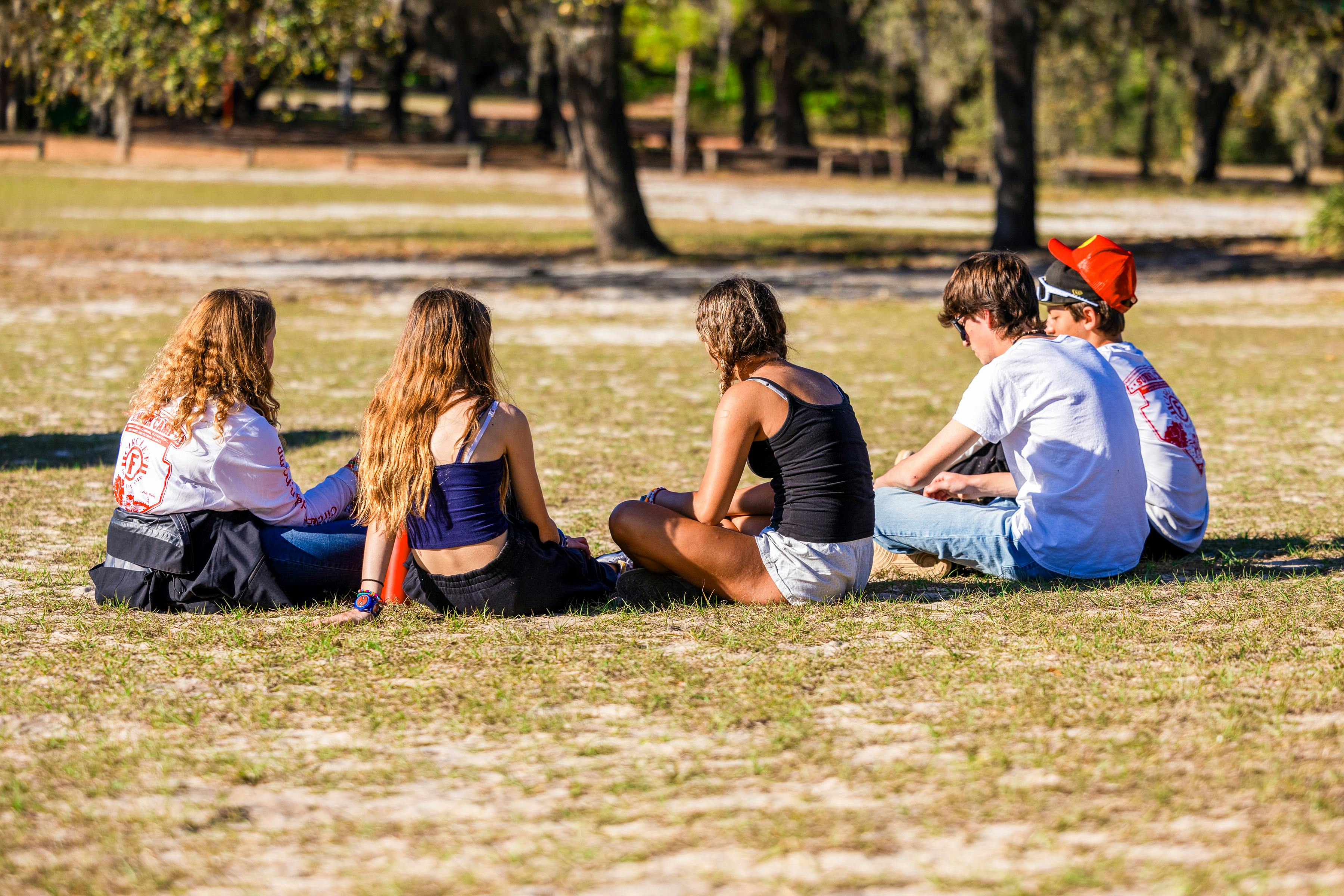 When Kids Want to Skip Summer Camp, Should Parents Push Them Forward?