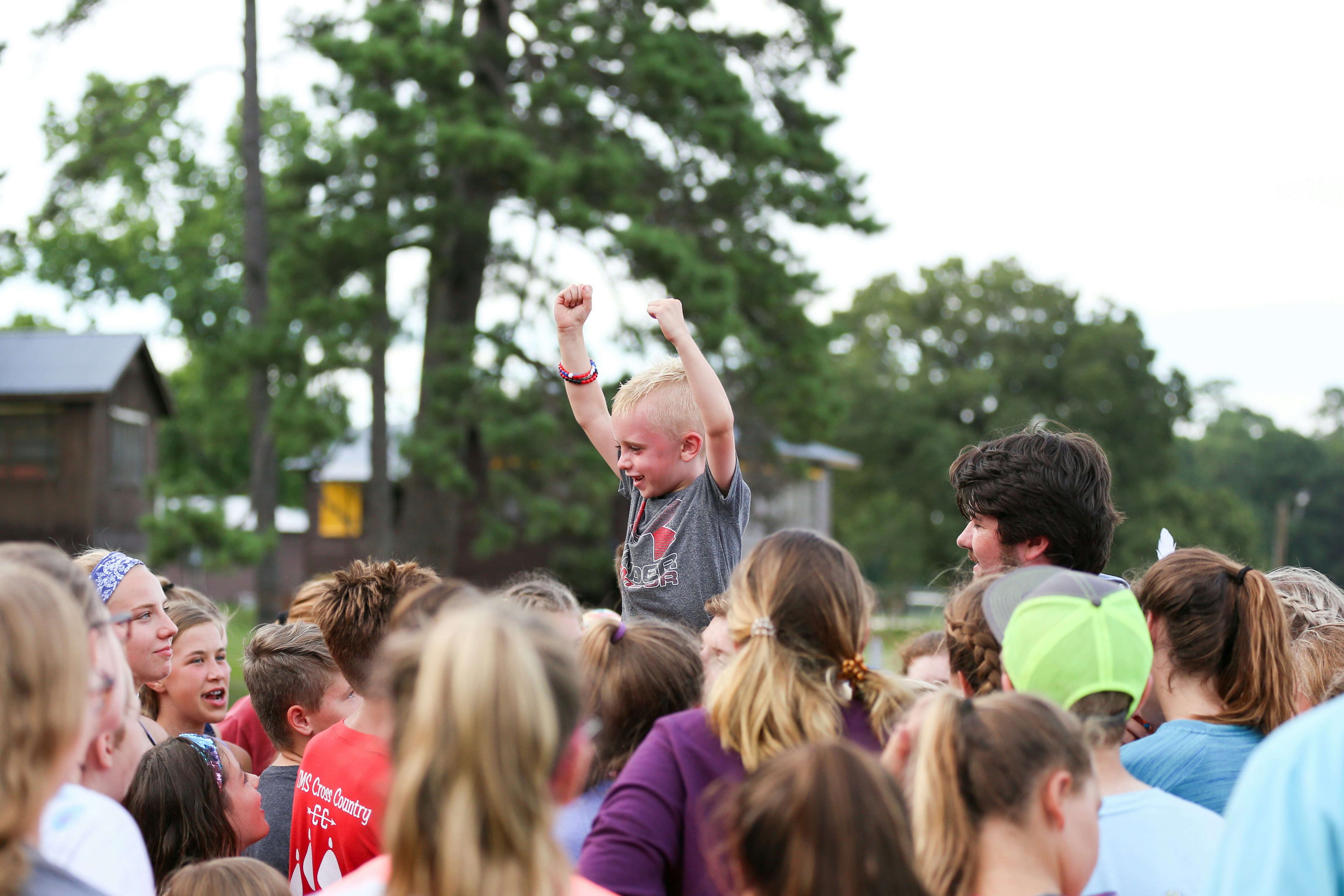 Fostering Confidence and Independence at Summer Camp